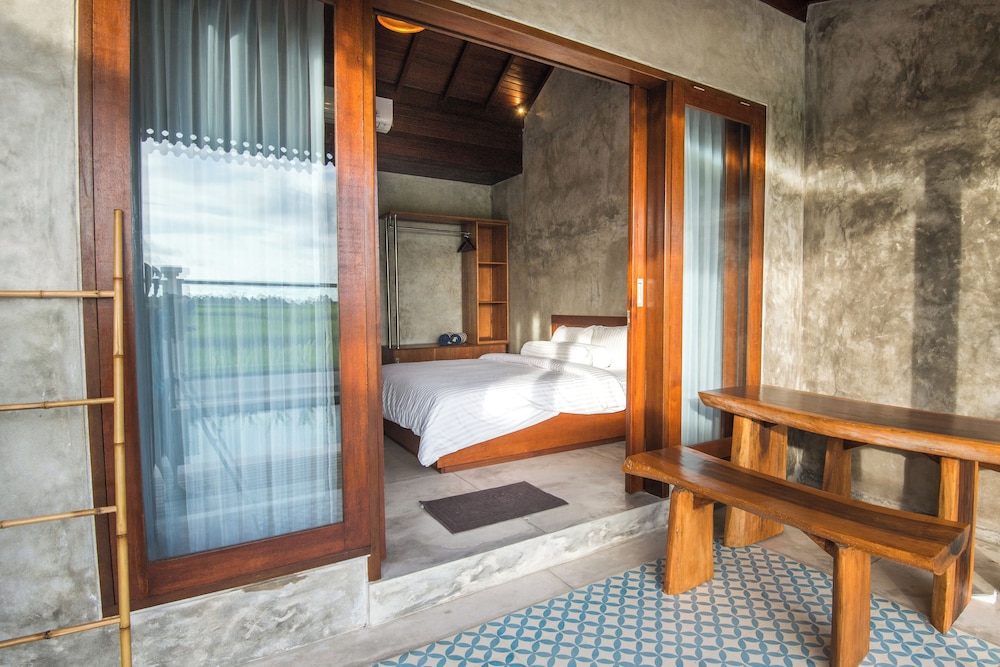 Om Villas Kedungu