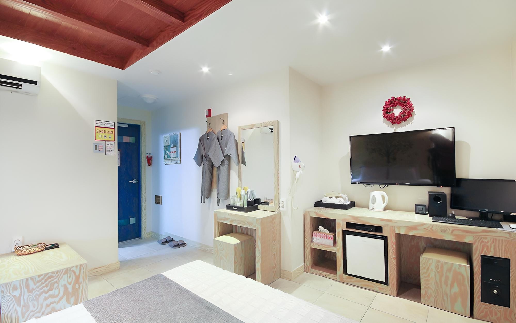 Gunsan Zaza Drive-in Motel view 3