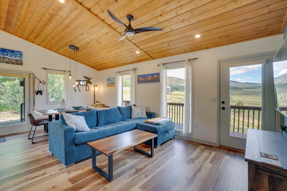24-00050 Mtn Views & Deck: Fairplay Cabin