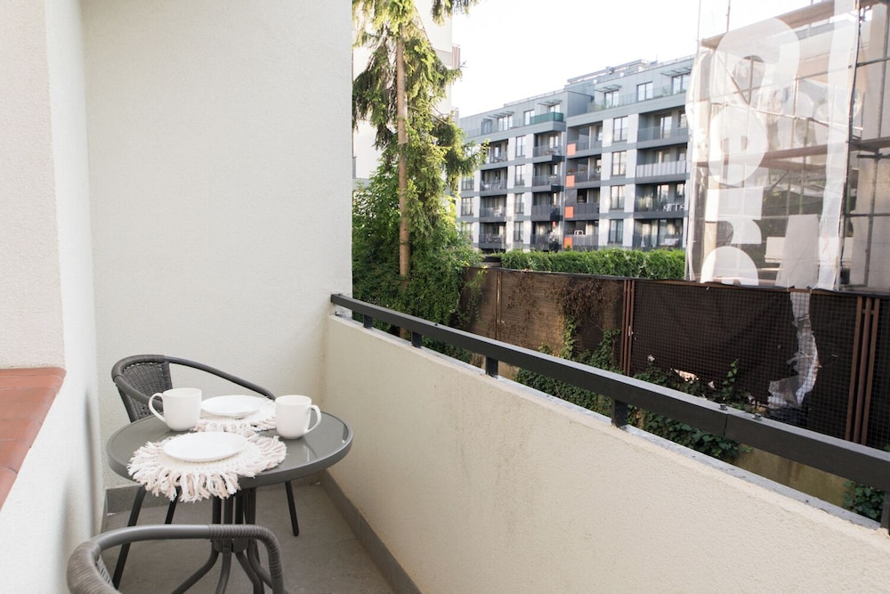 Cozy Flat With A Garden
