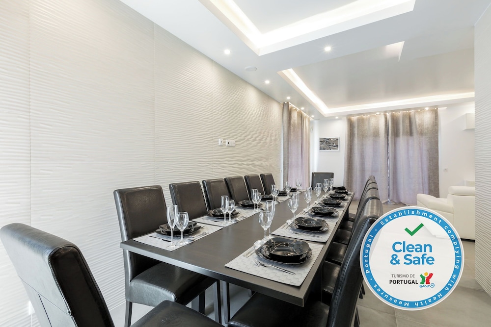 Luxury 47 - Deluxe Villa view 4