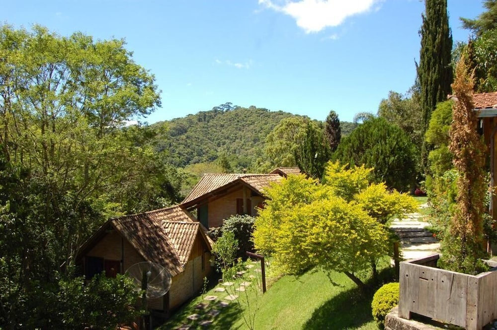 Pousada Pássaro de Fogo