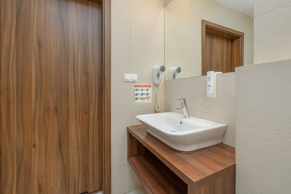 Promenada Gwiazd Balkon by Renters