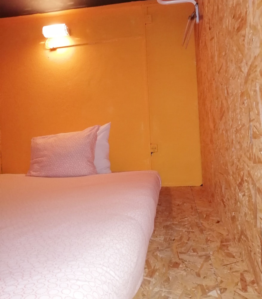 Sky Beds Lisbon Hostel