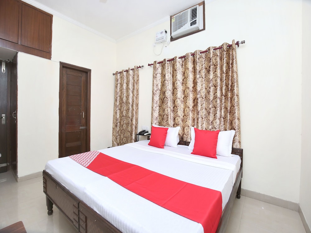 OYO 6933 Satyam Home Stay, photo 13