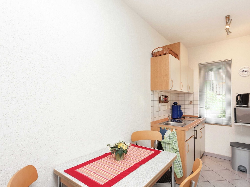 Holiday Stay With Terrace view 4