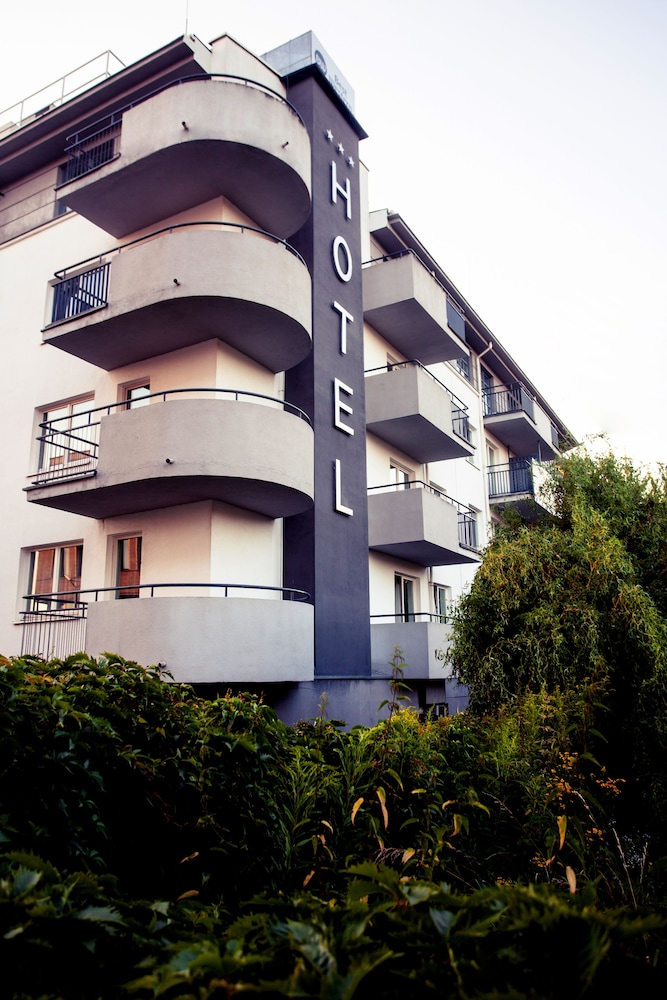POLECZKI RESIDENCE APARTMENTS
