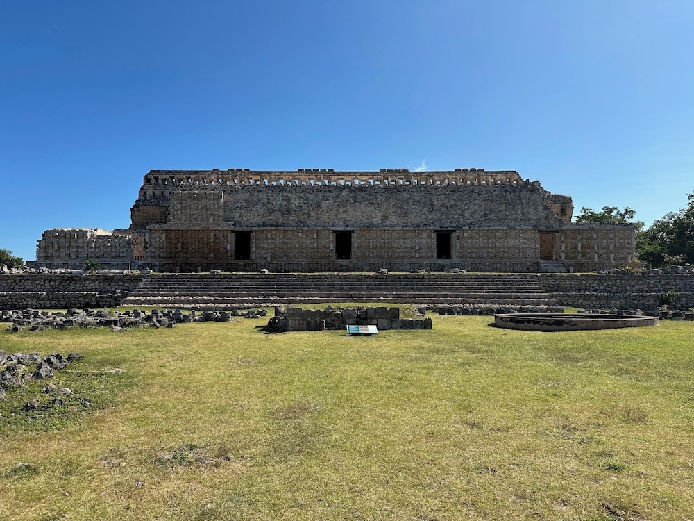 The Pickled Onion B&B and Restaurant Uxmal