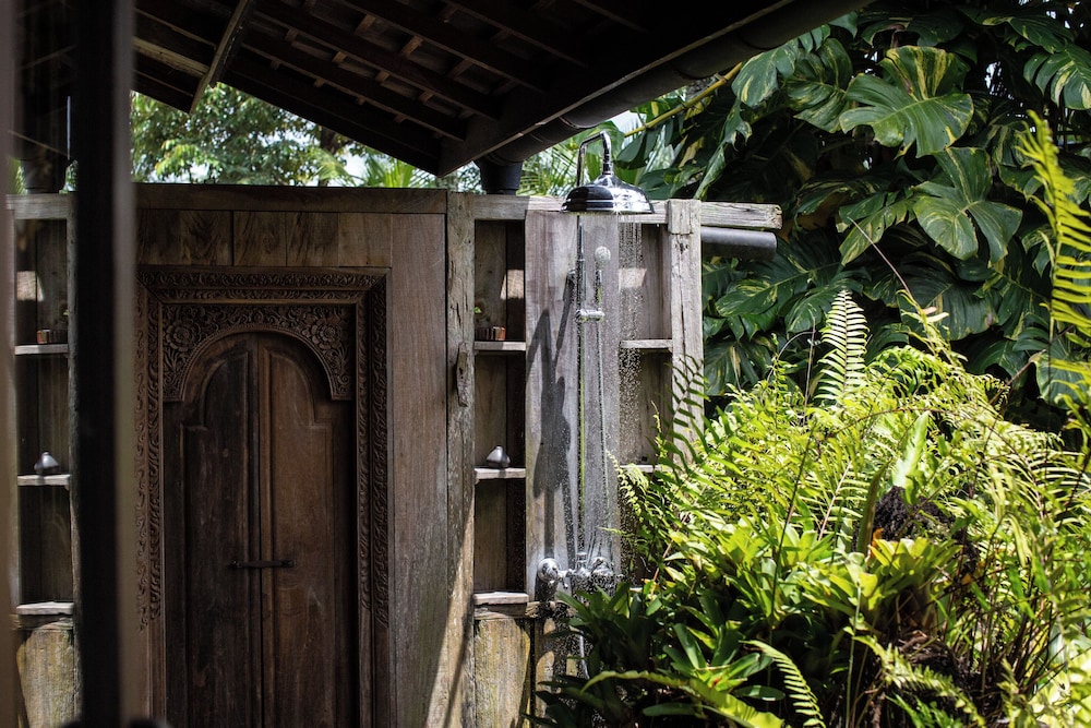 Rumah Hujan