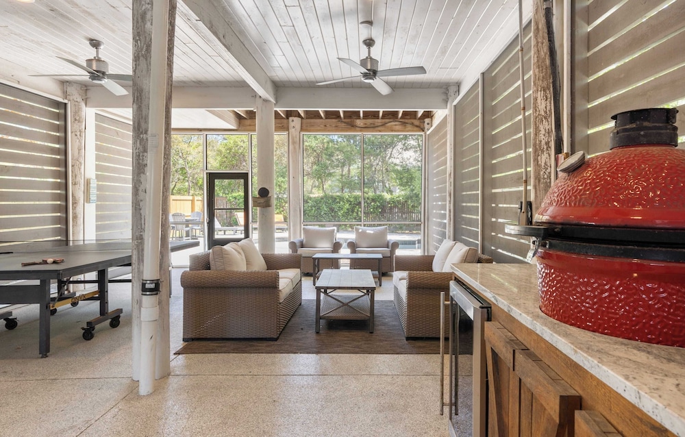 30A Beach House w/ Private Pool, Fire Pit, BBQ & Golf Cart to Rosemary Beach