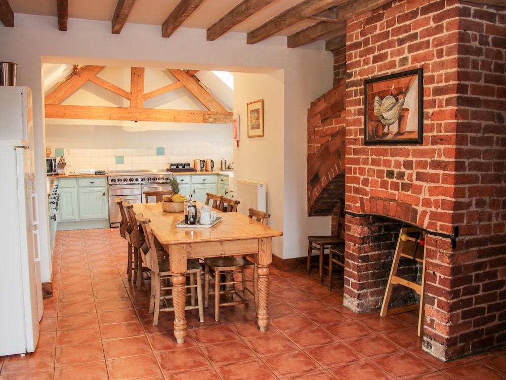 Stockbatch Granary