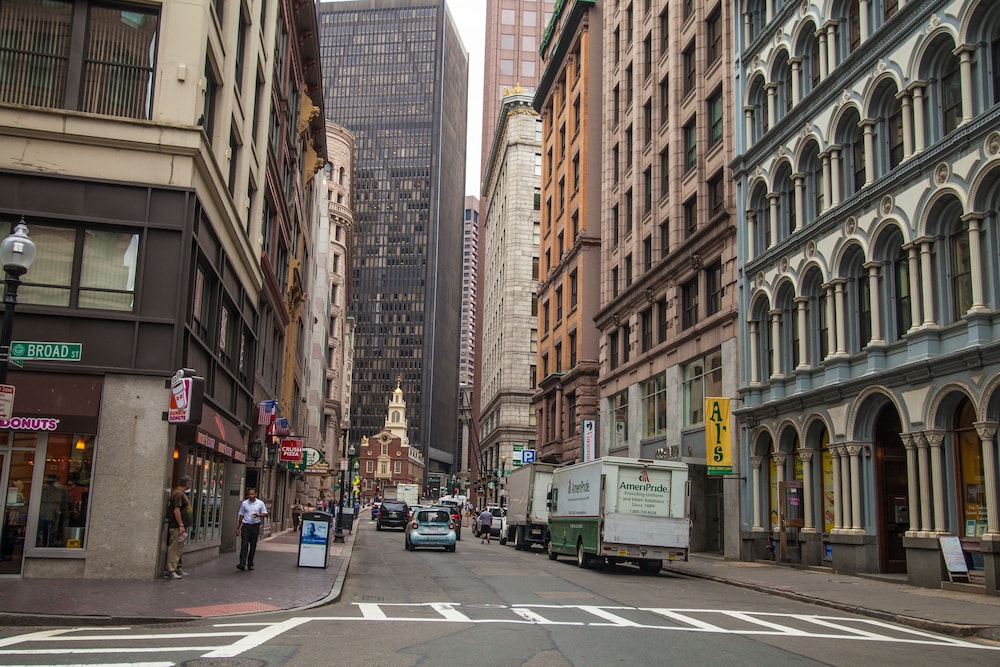 Faneuil Hall North End 4 Beds 2 Bath Downtown view 4
