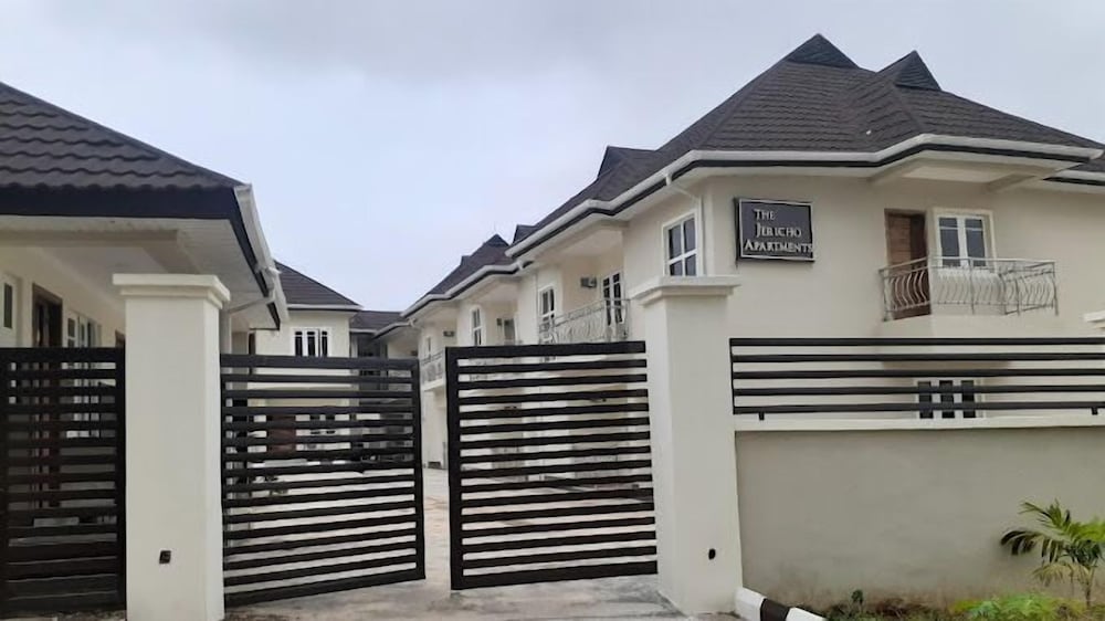 The Jericho Apartments