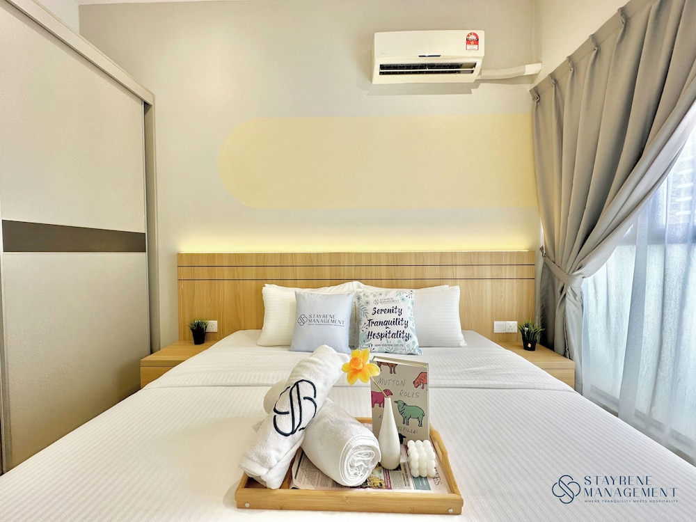 Country Garden Danga Bay Sea View Homestay by Stayrene