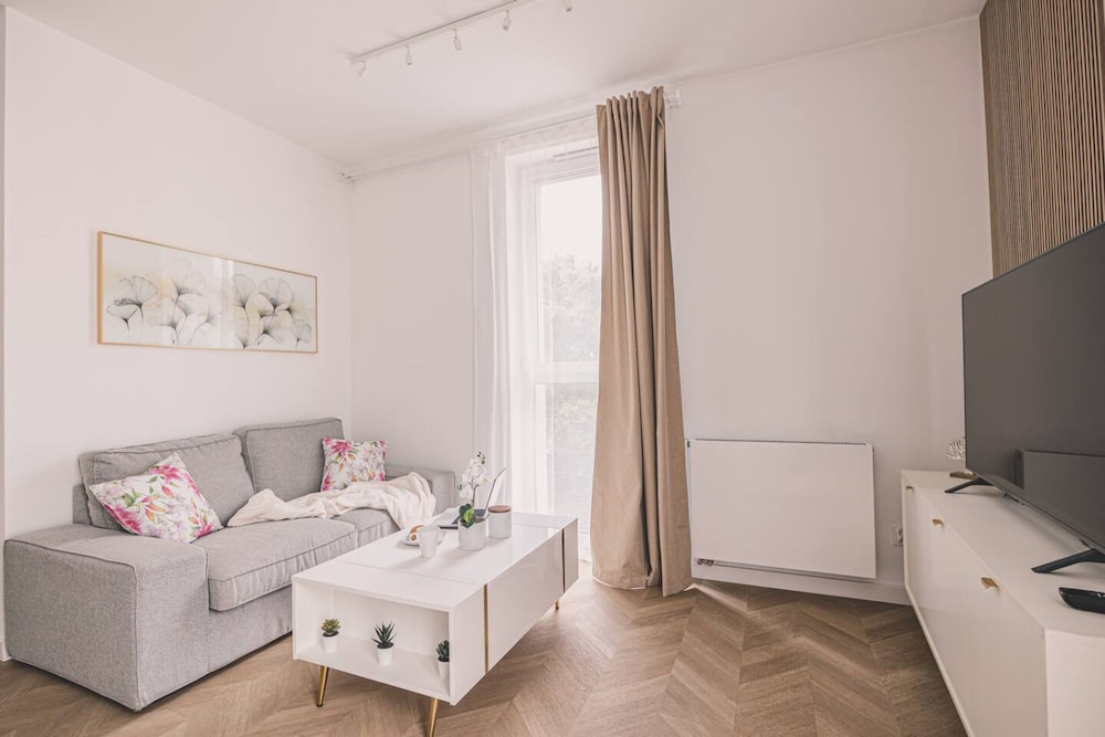 Blanco in Bydgoszcz With 1 Bedrooms and 1 Bathrooms