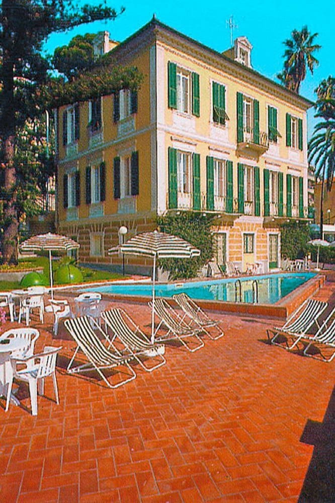 Apartment in Imperia Near the sea