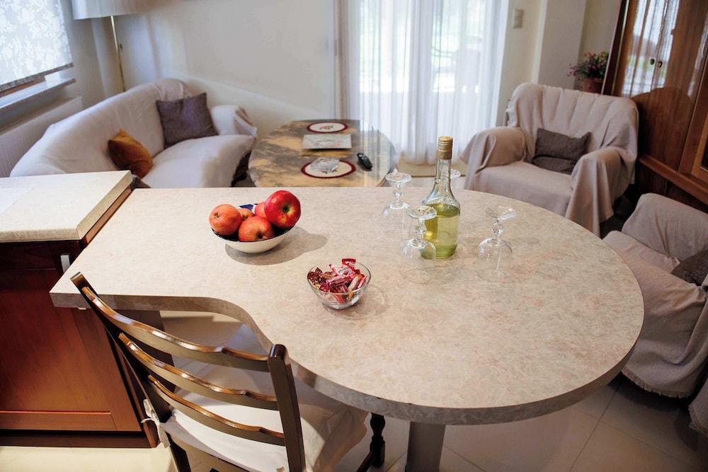 Anastasia s Kastoria Cozy Modern Garden Retreat