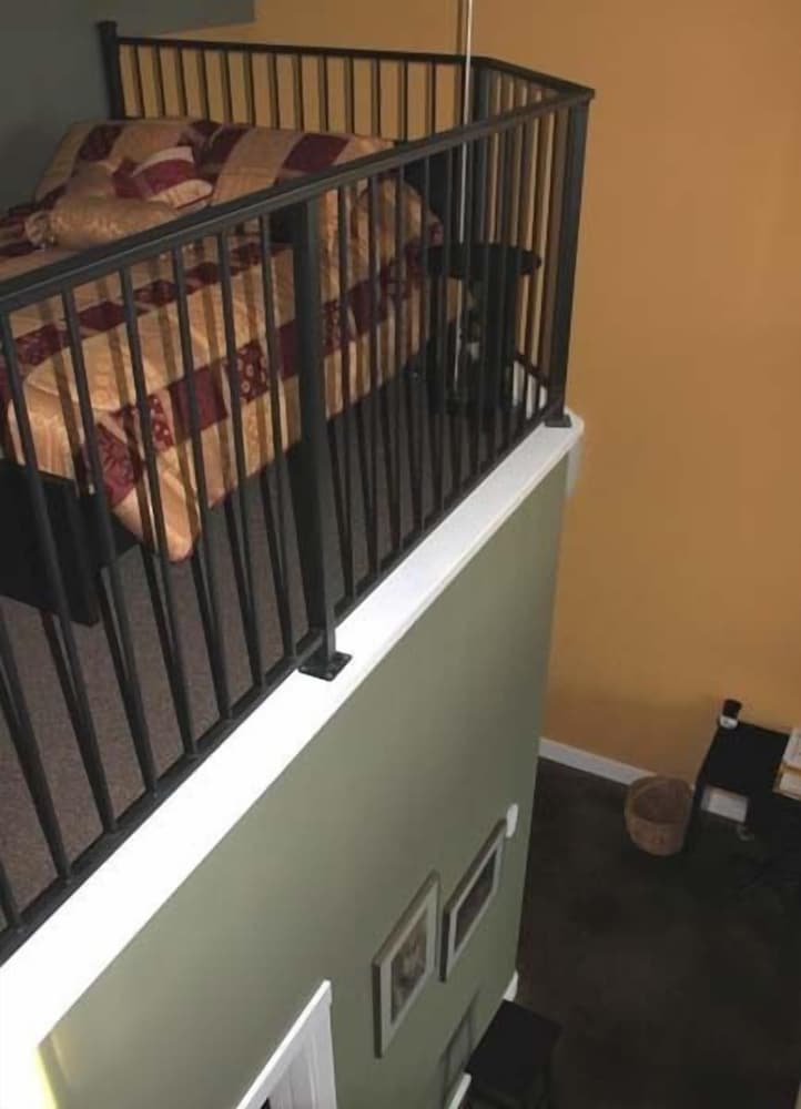 Crooked Tree Guest Suites