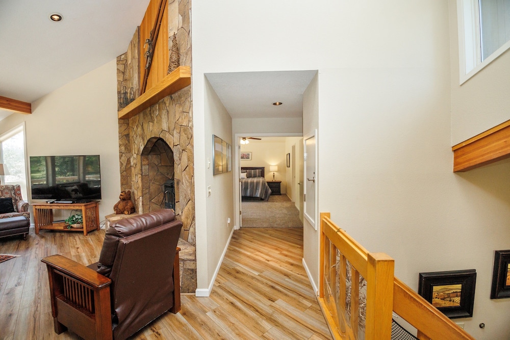 Tan Oak 15 4 Bedroom Home
