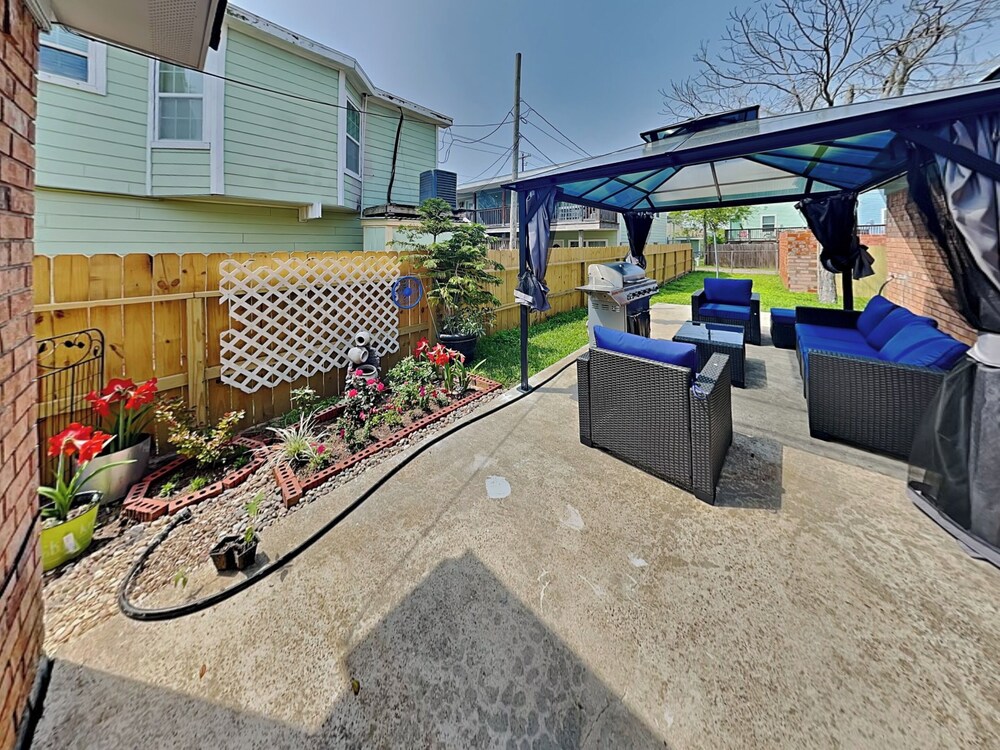 Fish and Enjoy Galveston by Ryson Vacation Rentals