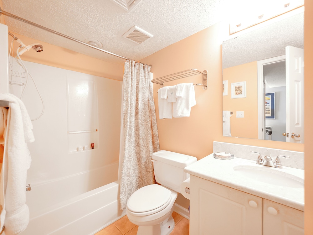 Ocean Bay Club 107