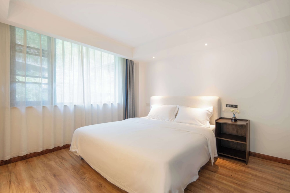 XiangLu YiMo Valley Retreat Guesthouse