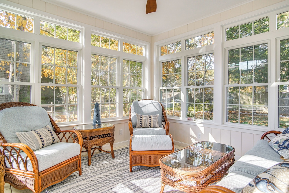 Bike to Private Beach: Cape Cod Escape w/ Sunroom