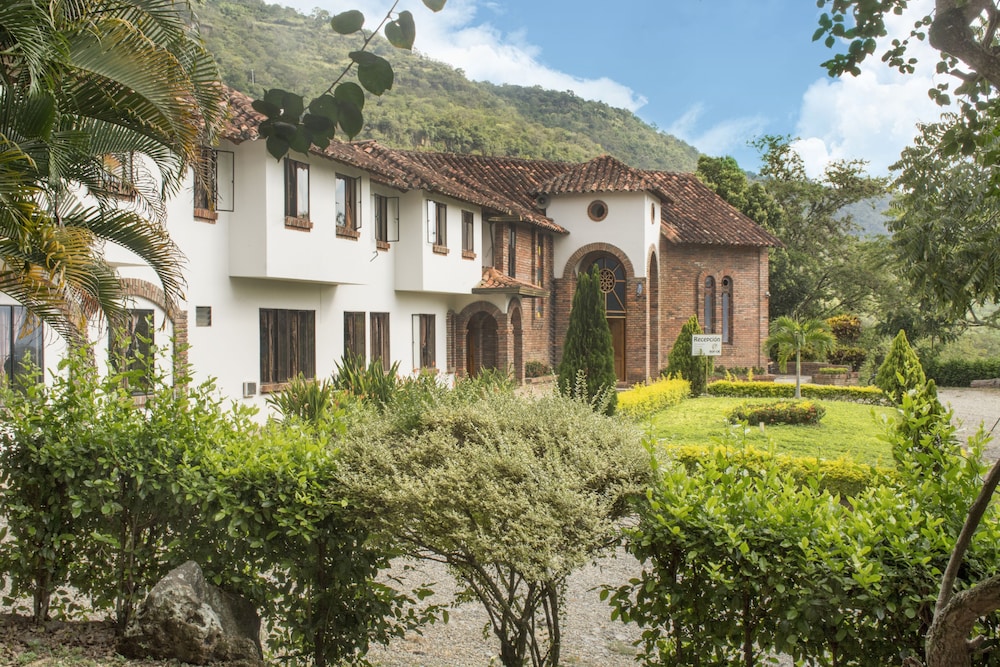 Hotel San Gil del Campo - Image 1