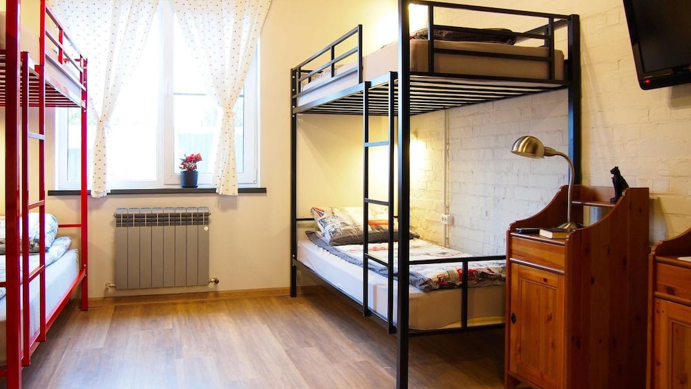 Guest House Opaliha Loft Rooms - Hostel view 2
