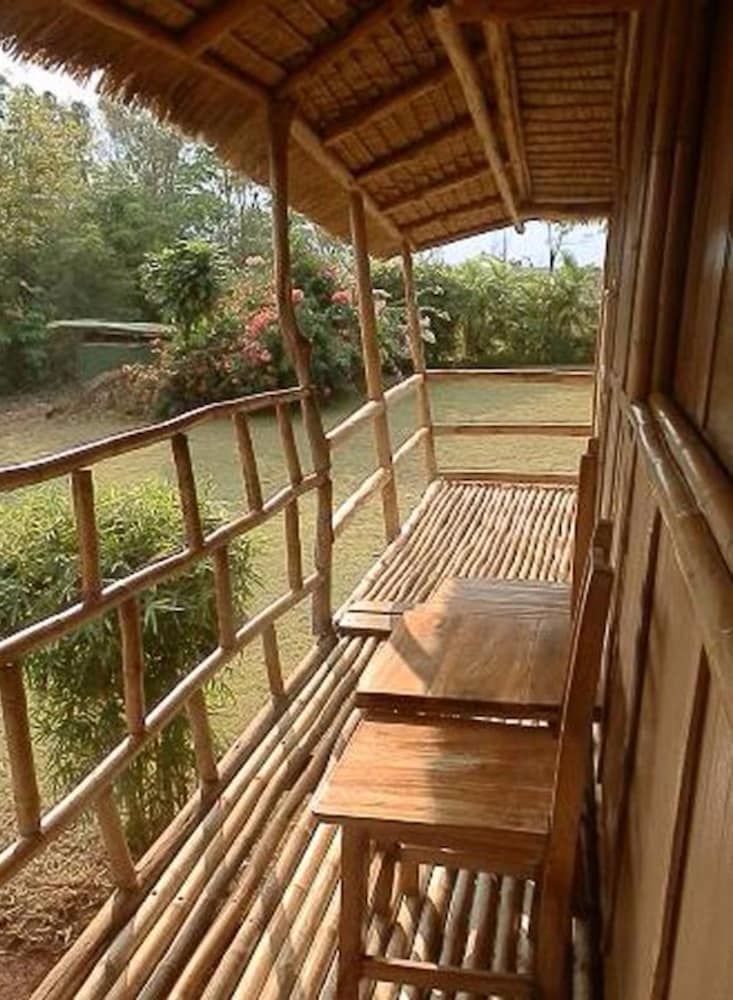 Bamboo Hideaway Resort