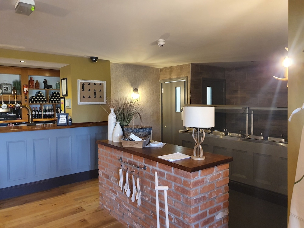 Sutton Coldfield Vacations - Cuttle Bridge Inn Hotel - Property Image 10