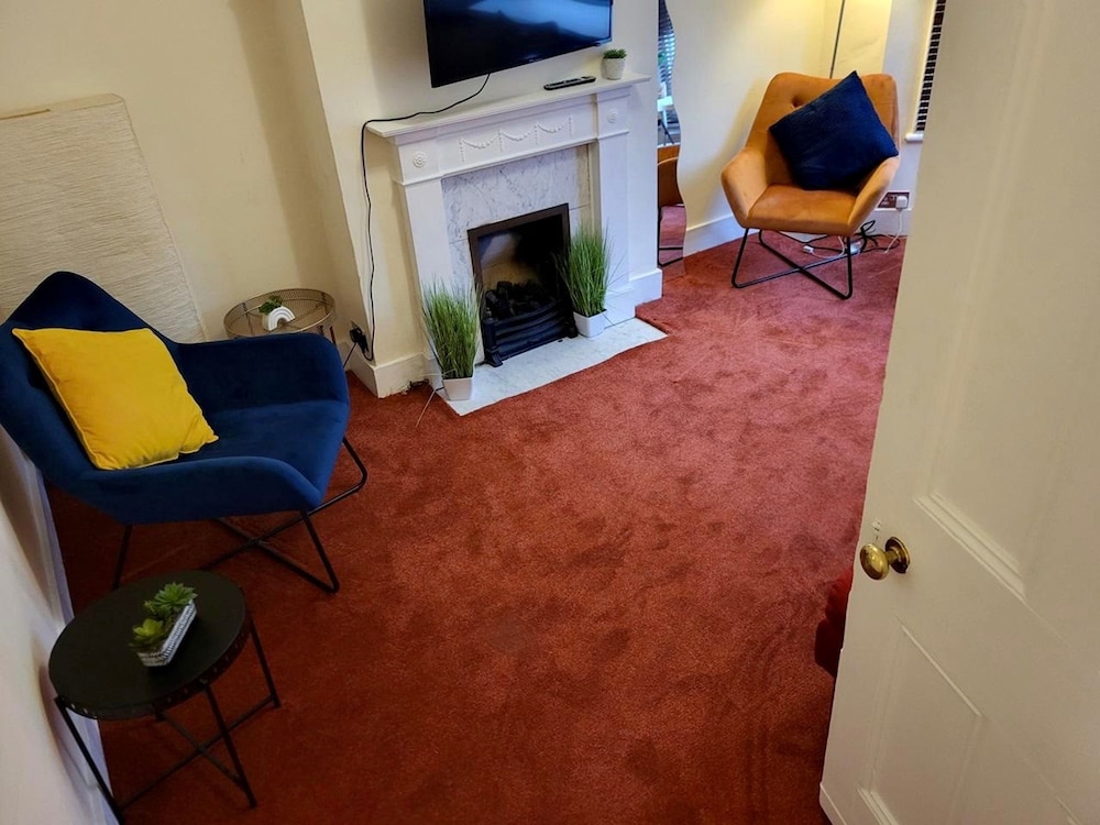 Cosy Spacious 2 Double Bedroom- Central Fulham