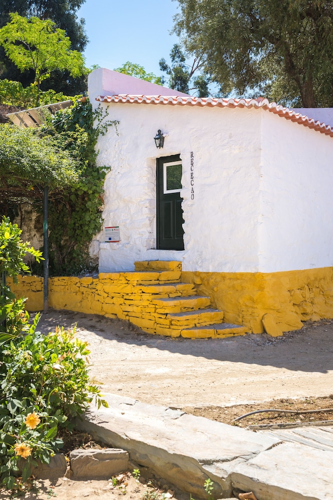 Hotel Quinta do Valdalágea - Image 1