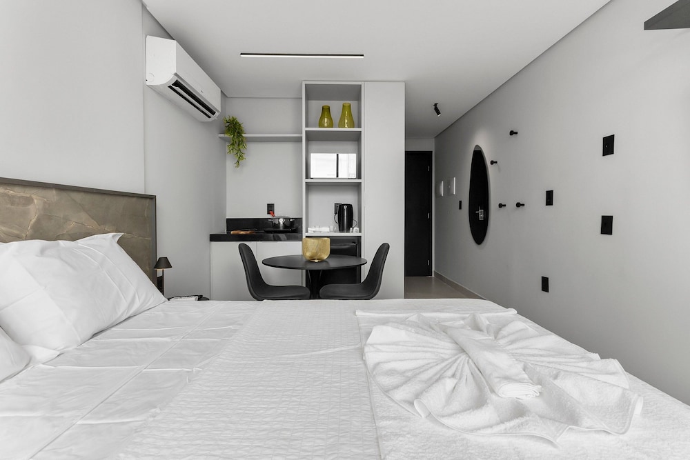 Alta Garden Housi by Carpediem