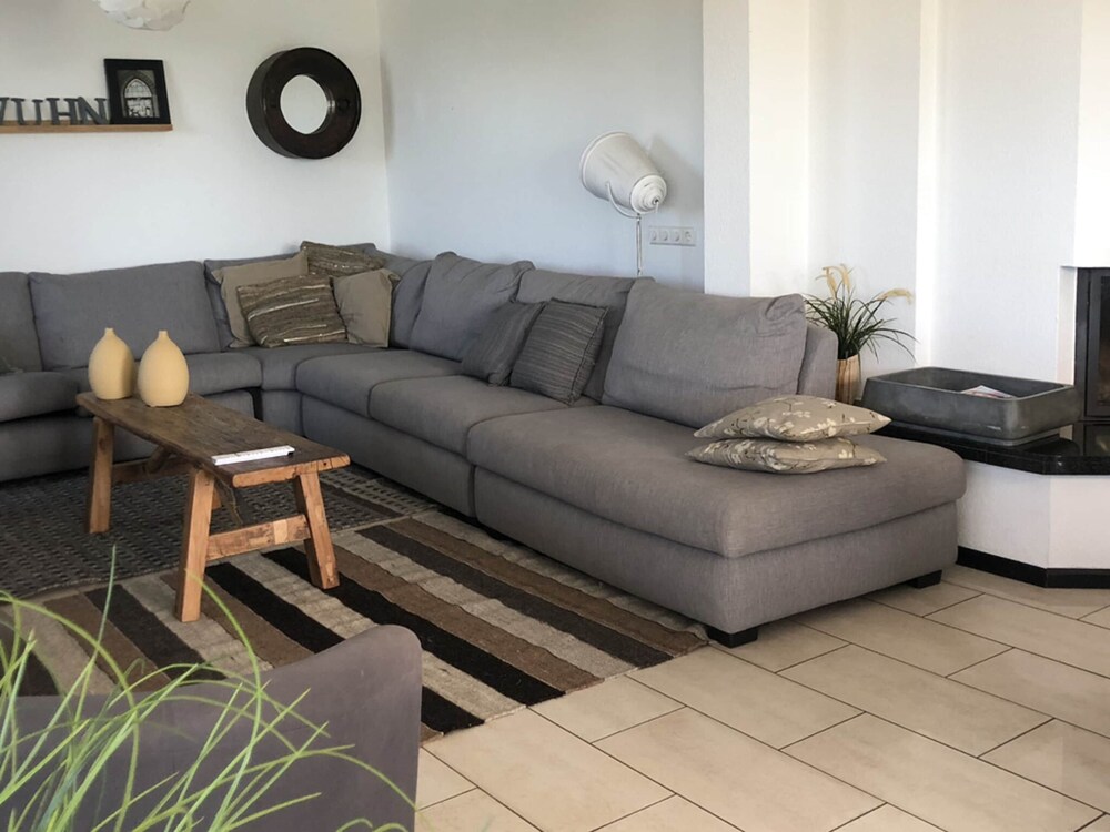 Atmospheric House With Play Space, at the Harbor view 5