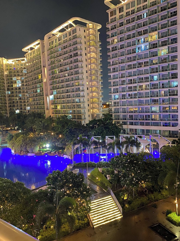 Azure Staycations by M&M 1