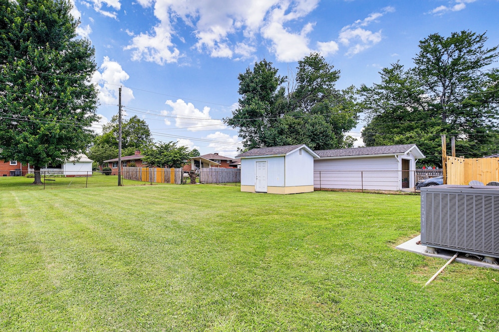 Retreat w/ Fenced Backyard in Kingsport!