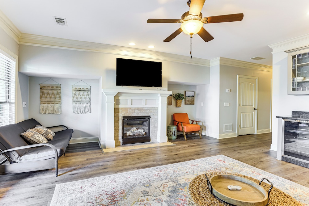 Private Patio, Decks: Waterfront Eatonton Townhome
