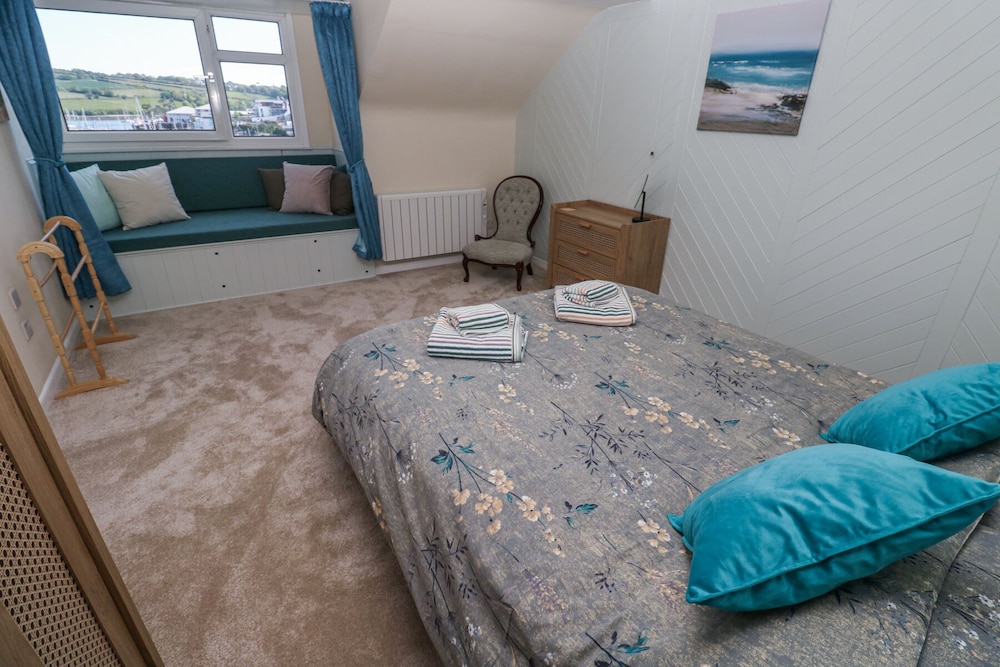 Flat 6