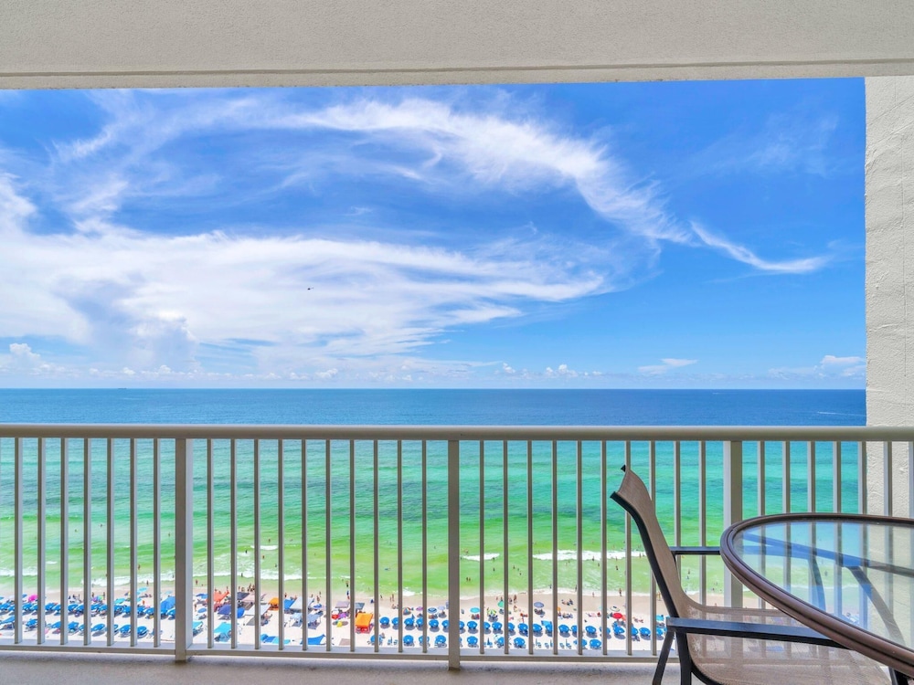 Majestic Beach Towers 1-1509