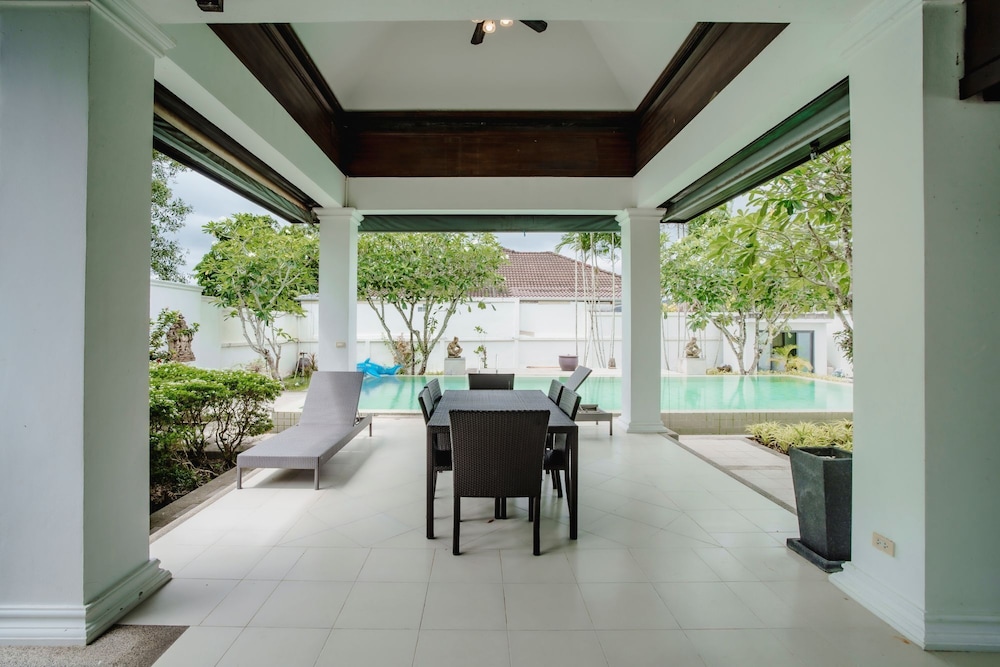 Number Nine Pool Villa
