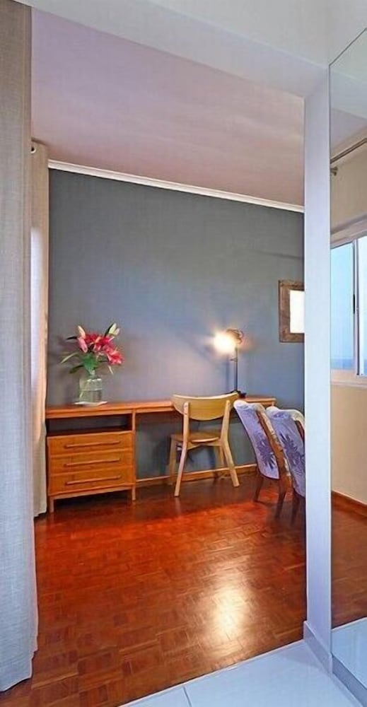 Afribode Monreith Apartment