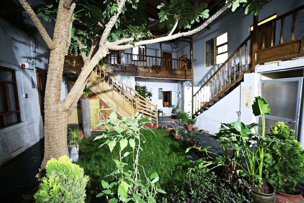 Sumayaq Hostel