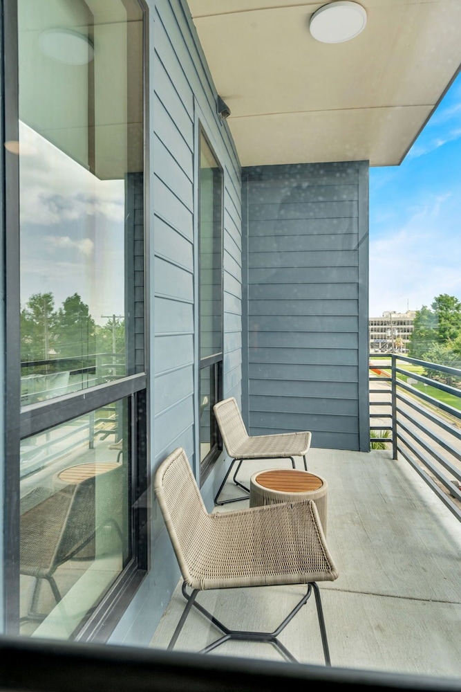 Latitude Apartments