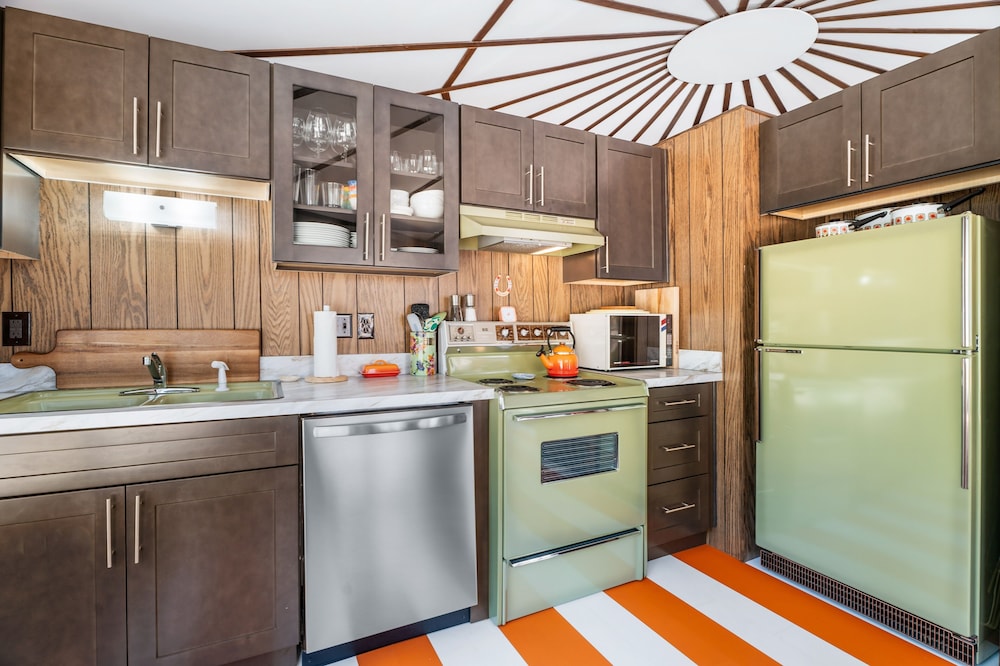 Carousel House 2 Bedroom Home