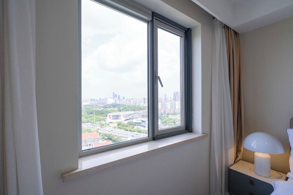 Tyms Luxury 3BR 2BA APT Riverside