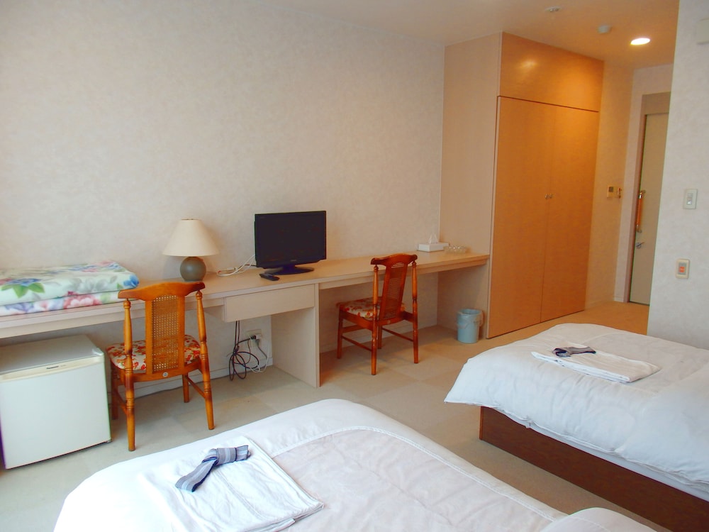 Photo 8