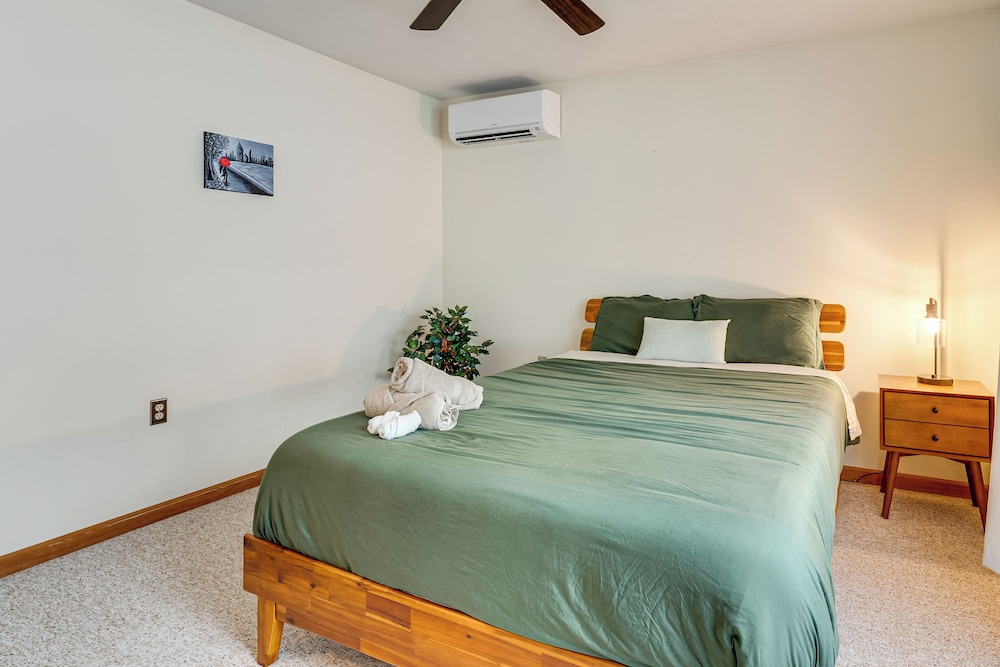 Arrowhead Lake Community Perks! Cozy Family Home