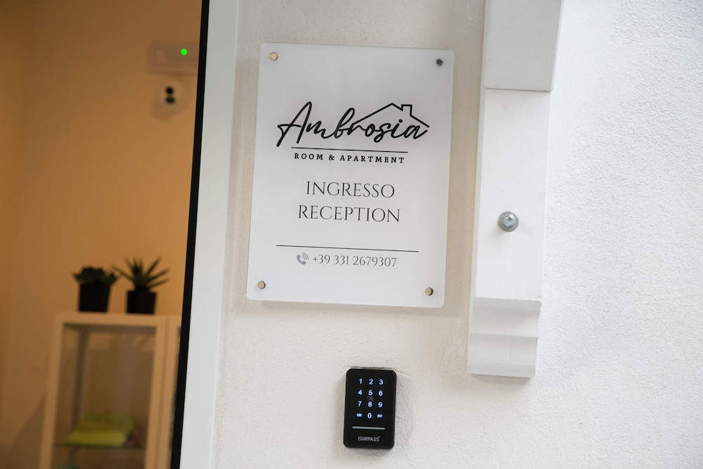 Ambrosia Room