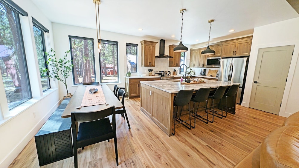 Pine Mountain 6 4 Bedroom Home